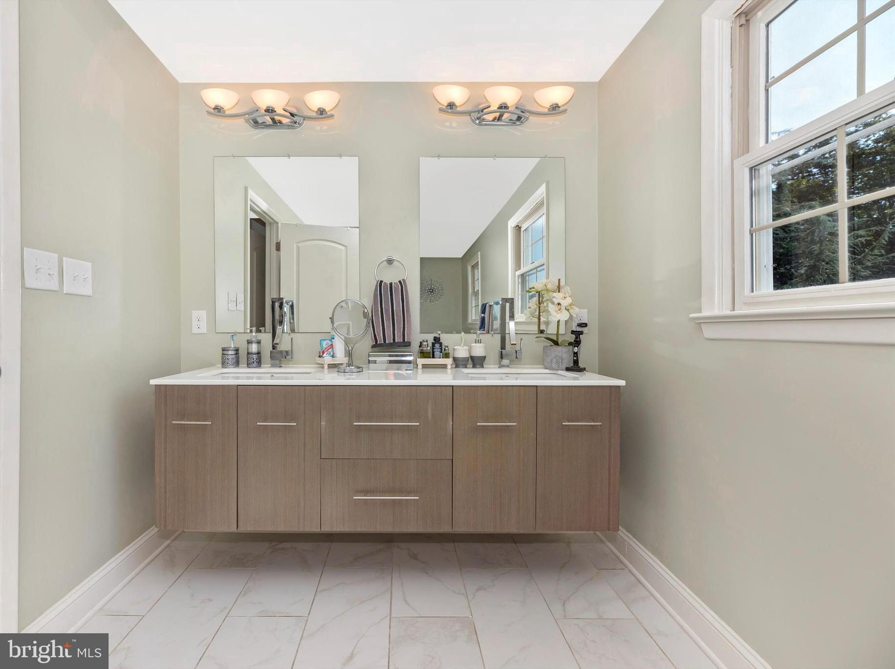 7902 Clearfield Road Frederick, MD 21702 - Photo 29 of 65 Master Bath