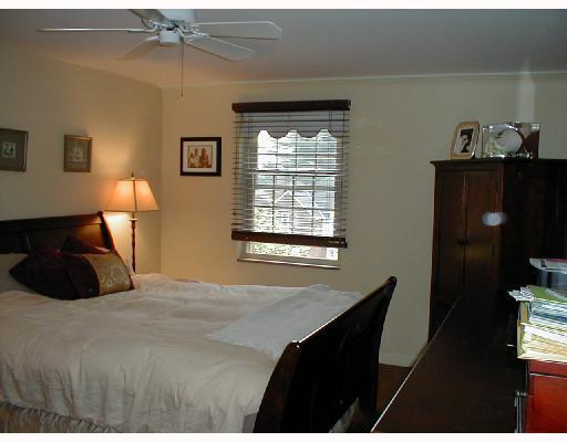 437 Old Farm Road Mt. Lebanon, PA 15228 - Photo 6 of 8 Master Bedroom.