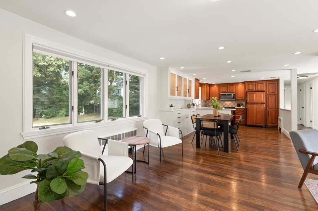 45 Balfour Street Lexington, MA 02421 - Photo 3 of 24 Gallery Image 3