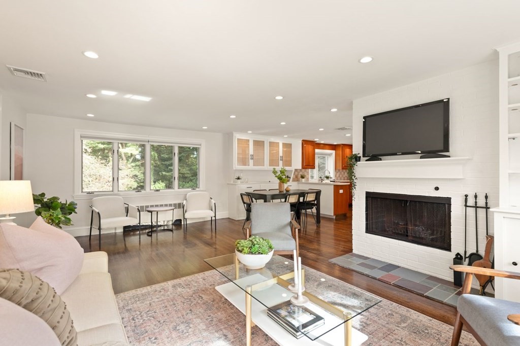 45 Balfour Street Lexington, MA 02421 - Photo 5 of 24 Gallery Image 5