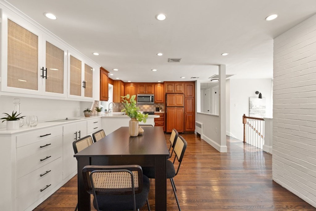 45 Balfour Street Lexington, MA 02421 - Photo 7 of 24 Gallery Image 7