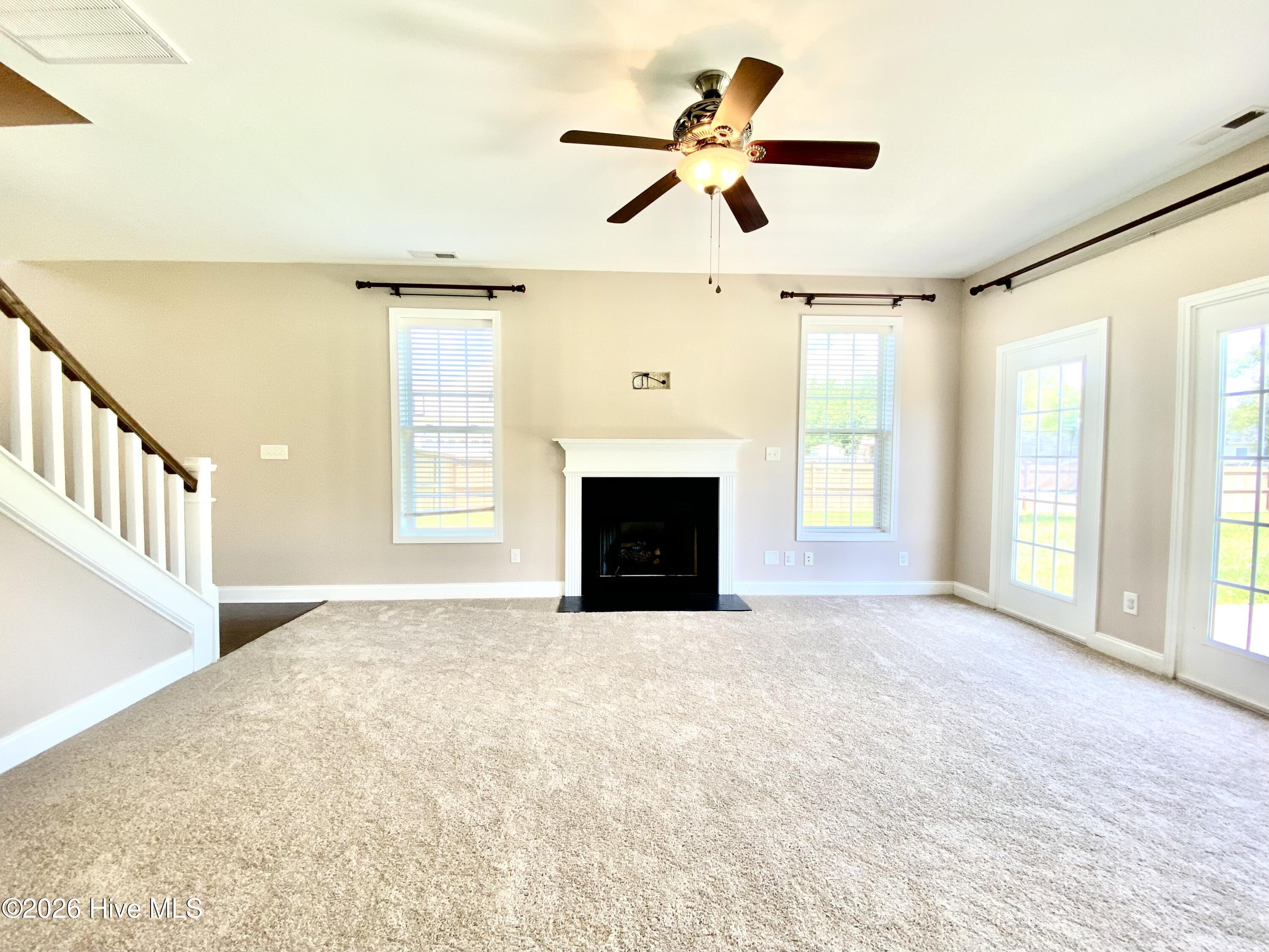 159 River Winding Road Jacksonville, NC 28540 - Photo 6 of 32
