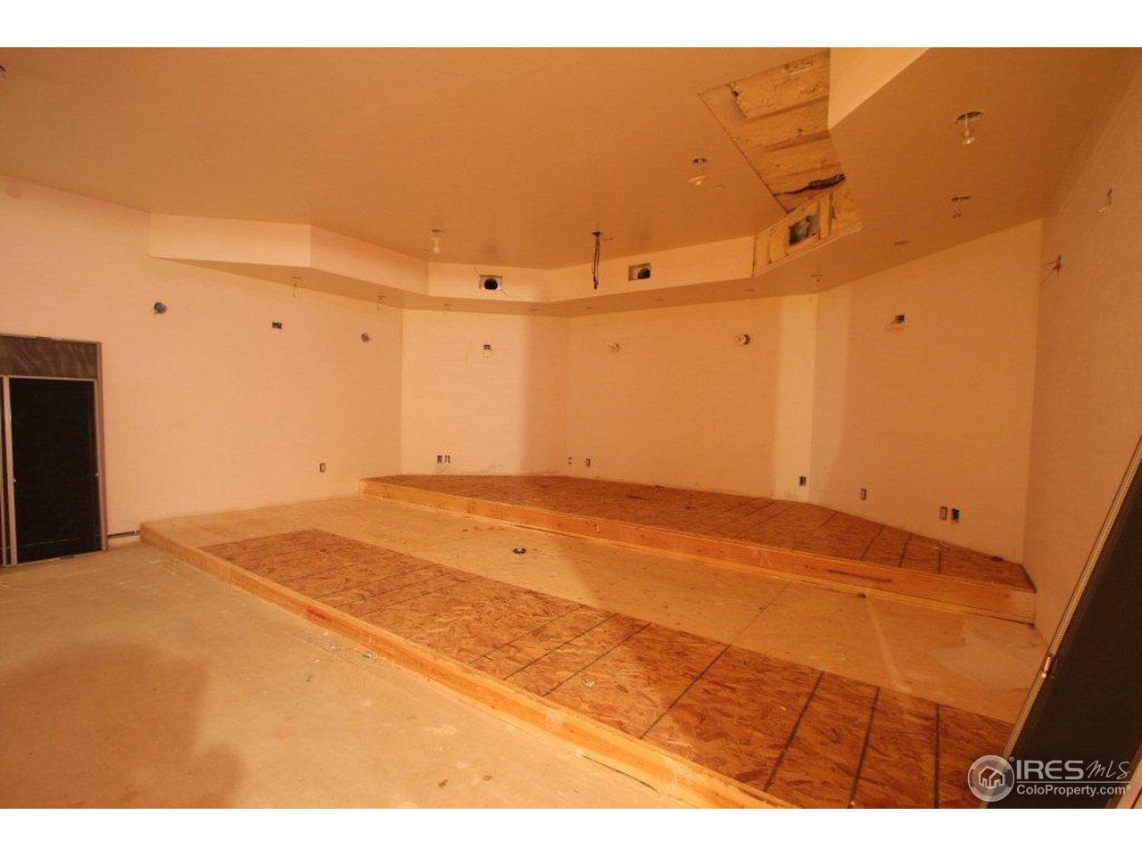 5385 Lookout Ridge Drive Boulder, CO 80301 - Photo 24 of 24 a view of empty room