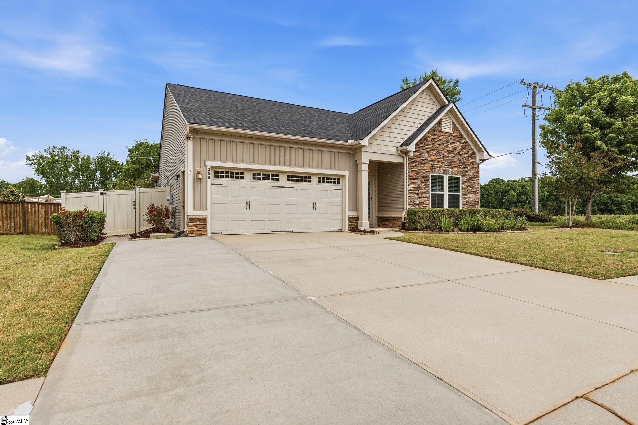 300 Bucklebury Road Greer, SC 29651 - Photo 39 of 48