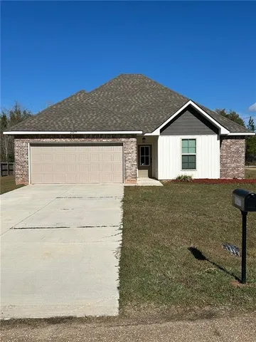 $1,700 | 20477 Egret Road, Ponchatoula, LA 70454