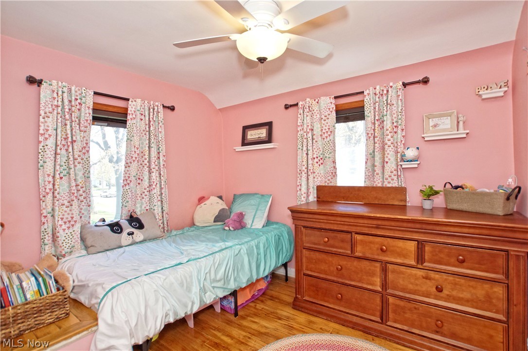 5215 Mayview Road Cleveland, OH 44124 - Photo 18 of 27