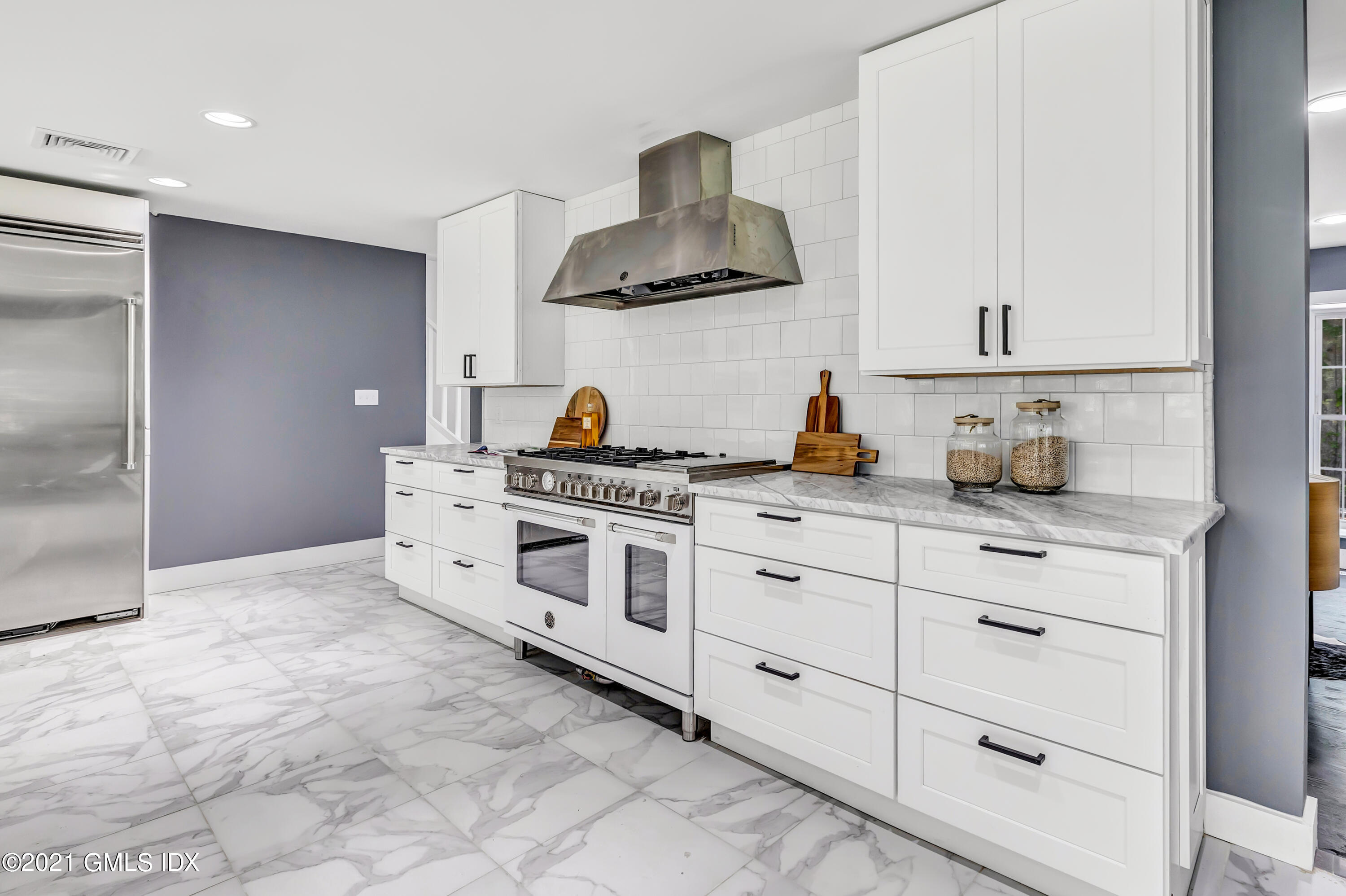 23 Meeting House Road Greenwich, CT 06831 - Photo 13 of 46 49 copy