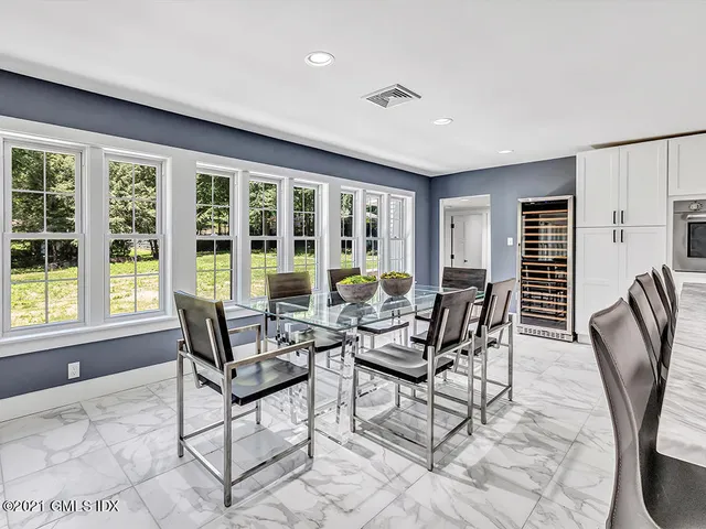 $4,750,000 | 23 Meeting House Road, Greenwich, CT 06831