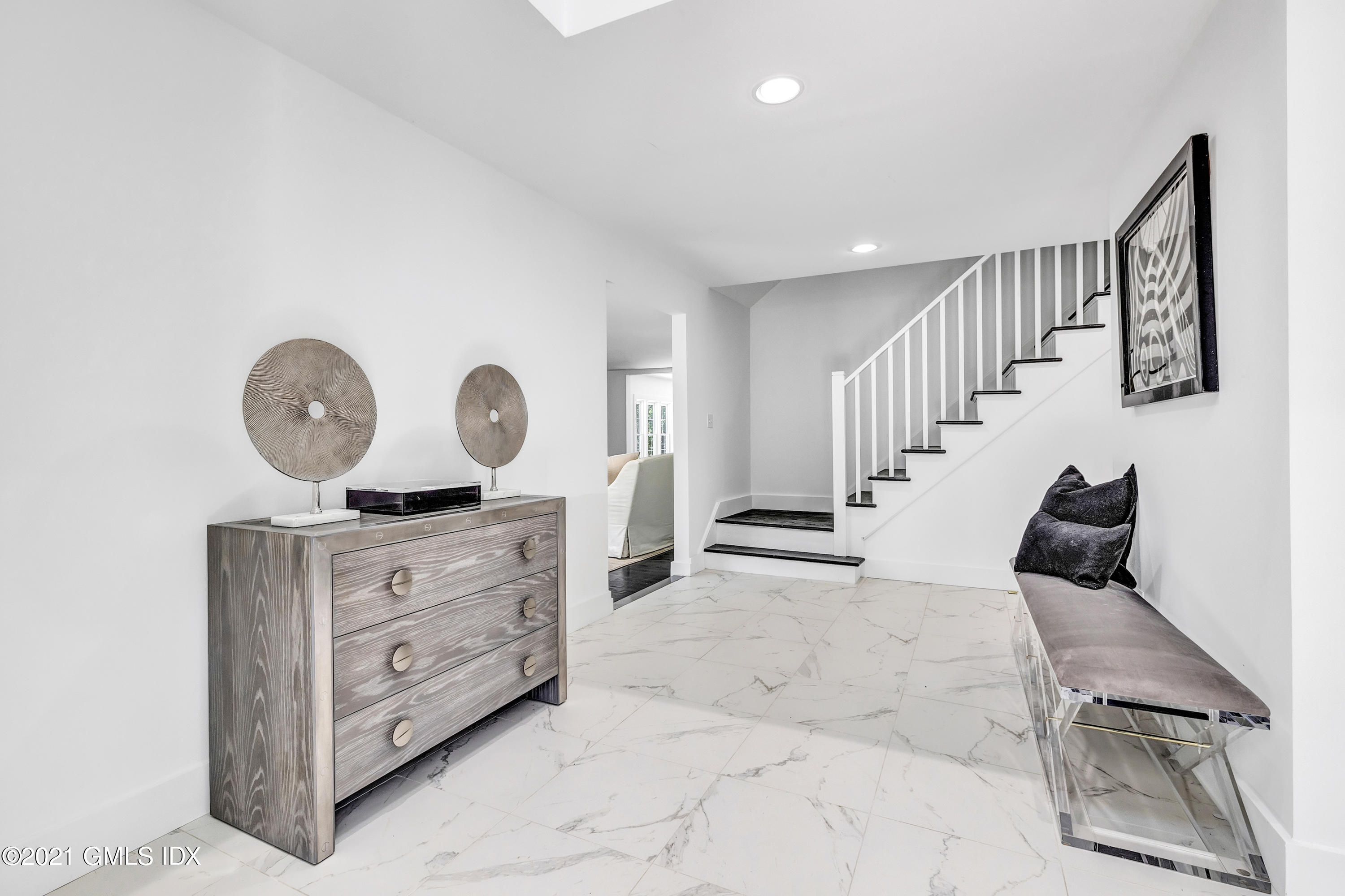 23 Meeting House Road Greenwich, CT 06831 - Photo 5 of 47 20 copy