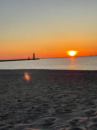 $579,000 | 15 North Lakeshore Drive, Manistee, MI 49660