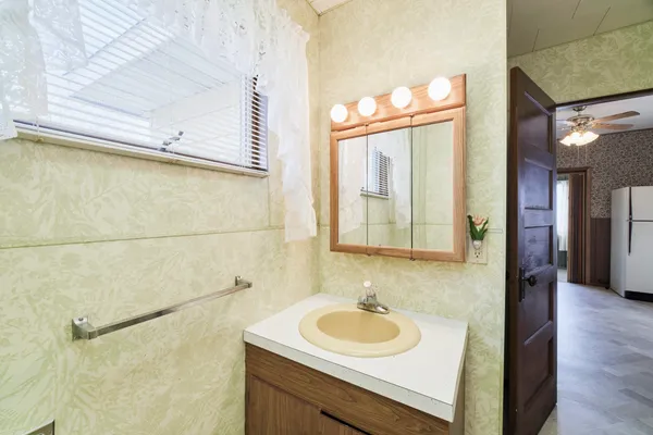 $579,000 | 15 North Lakeshore Drive, Manistee, MI 49660