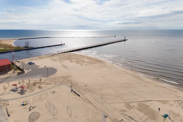 $579,000 | 15 North Lakeshore Drive, Manistee, MI 49660
