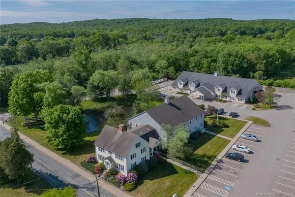 $9 | 10 Bokum Road, Essex, CT 06426