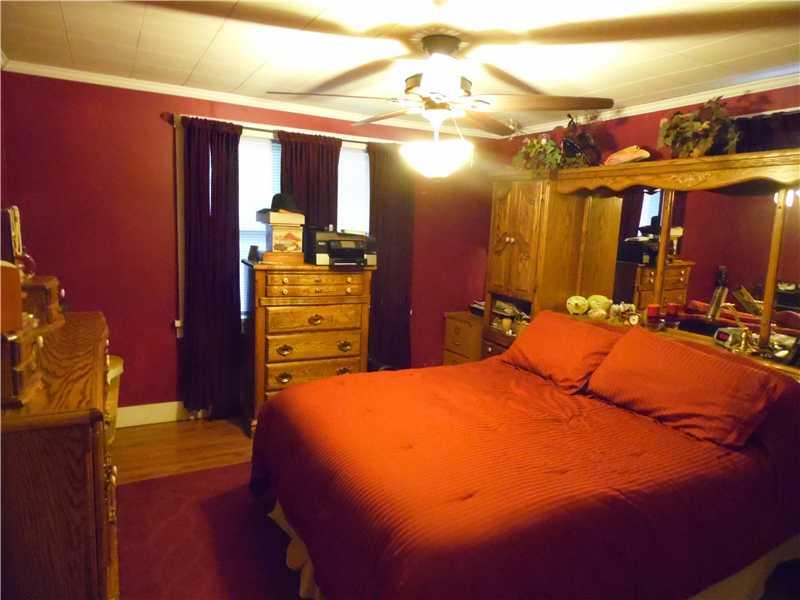 344 Wible Run Road Pittsburgh, PA 15209 - Photo 7 of 18 Master Bedroom.