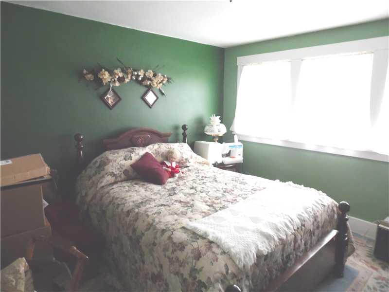 344 Wible Run Road Pittsburgh, PA 15209 - Photo 8 of 18 Bedroom.