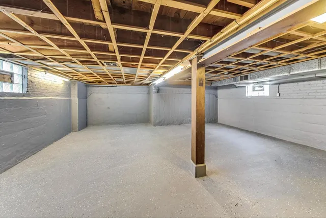 a view of empty room