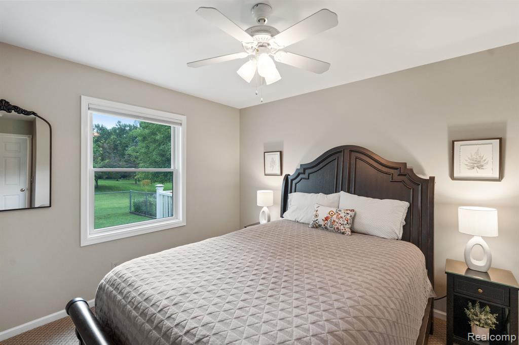 4653 Six Mile Road South Lyon, MI 48178 - Photo 25 of 60