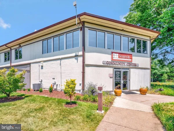 $299,000 | 3878 Havenwood Place, Unit 75D, Alexandria, VA 22309