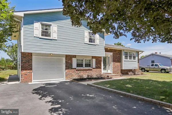 $329,900 | 2565 South Brookfield Street, Vineland, NJ 08361