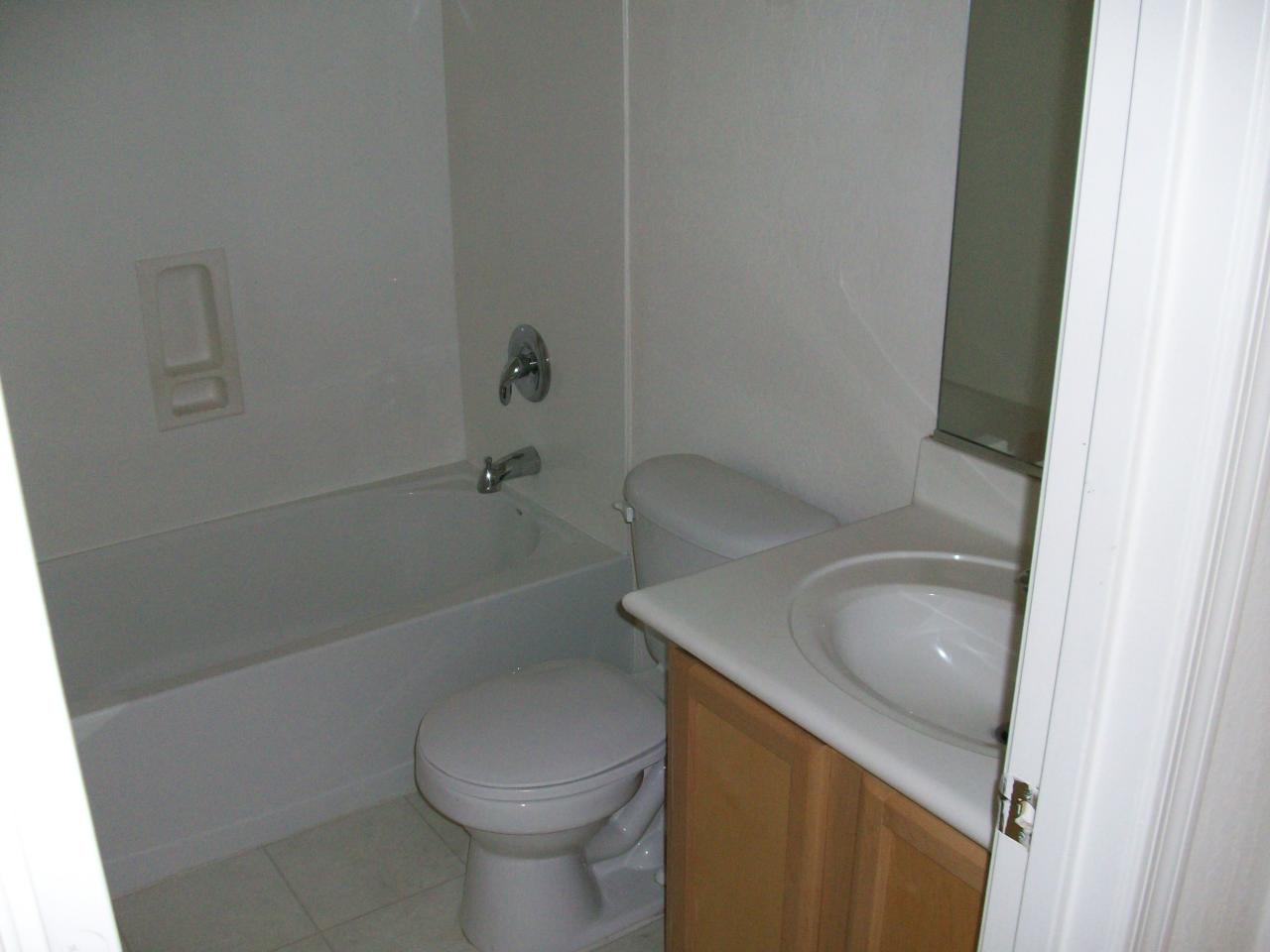 3446 East Powell Way Gilbert, AZ 85298 - Photo 11 of 11 Bathroom 2