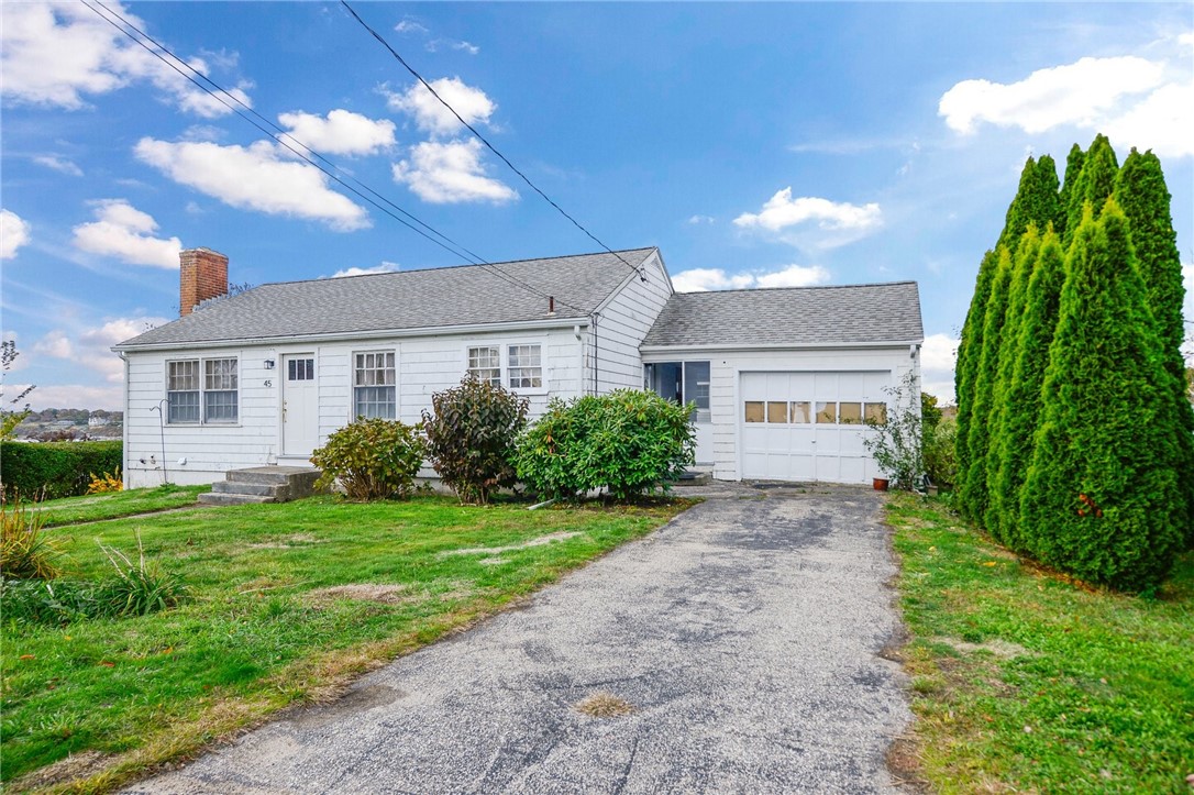 45 Leonard Bodwell Road Narragansett, RI 02882 - Photo 1 of 28 Gallery Image 1