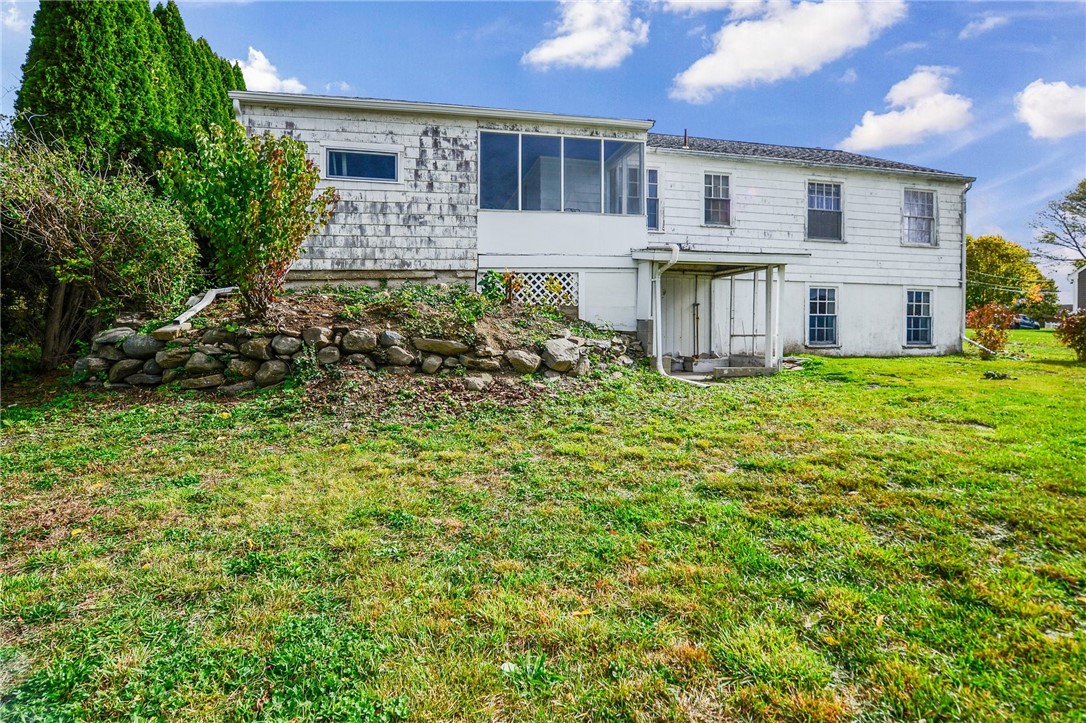 45 Leonard Bodwell Road Narragansett, RI 02882 - Photo 22 of 28 Gallery Image 22