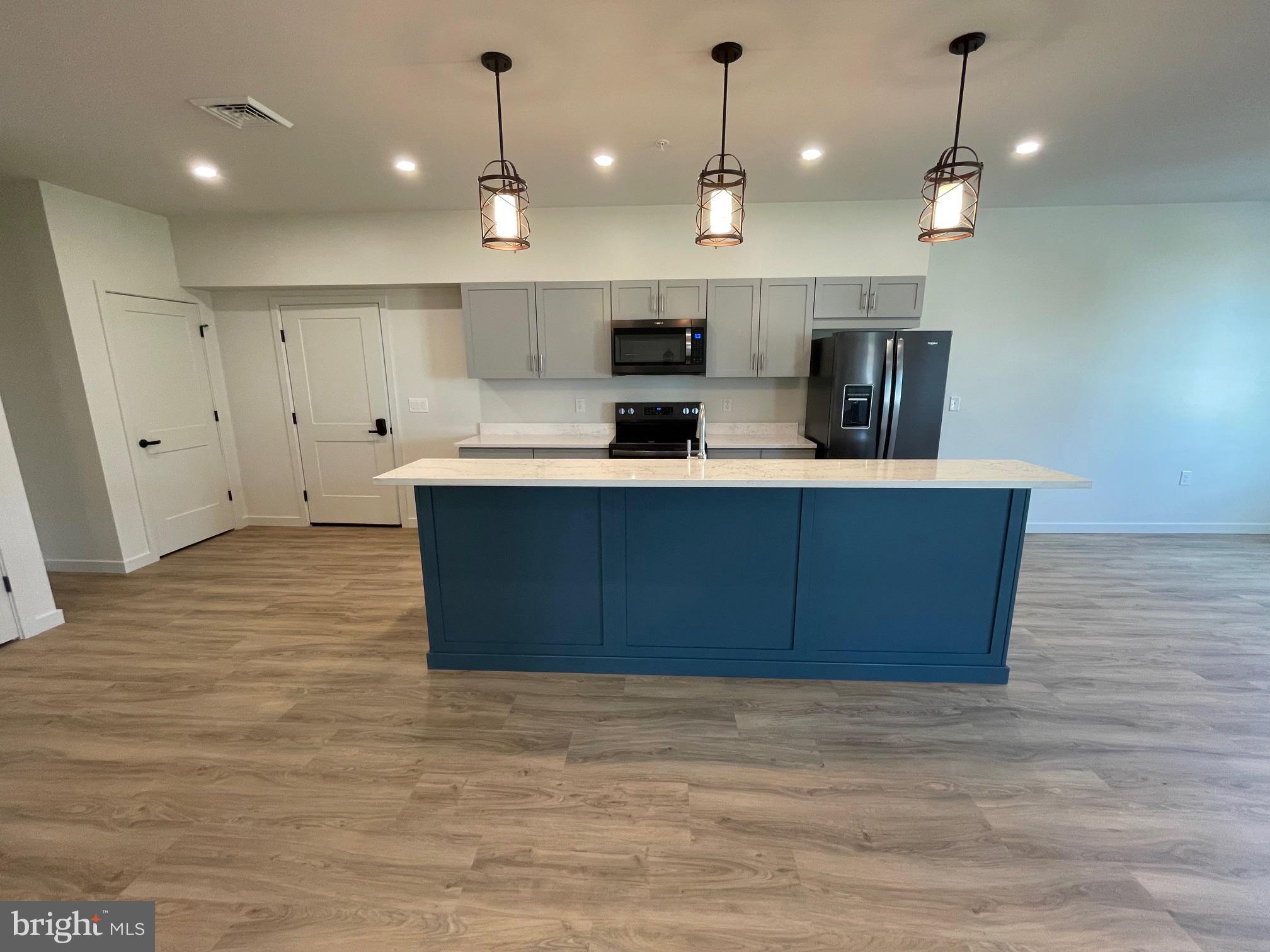 13 Kennedy Street Lancaster, PA 17602 - Photo 3 of 12