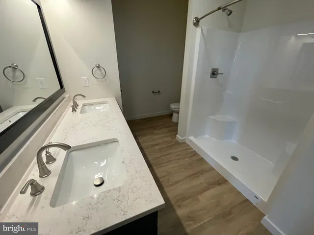 $2,225 | 13 Kennedy Street, Lancaster, PA 17602