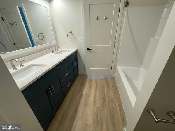 $2,225 | 13 Kennedy Street, Lancaster, PA 17602