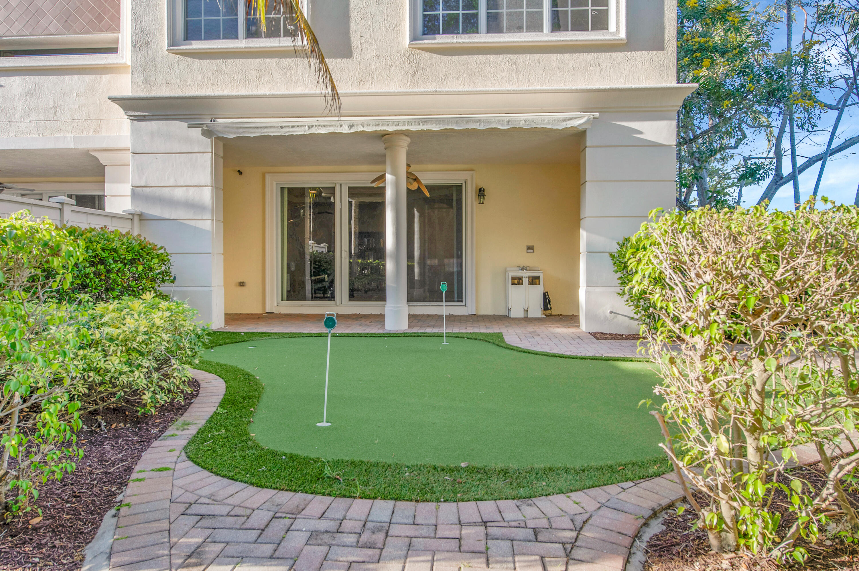 668 Northeast Francesca Lane Boca Raton, FL 33487 - Photo 1 of 52 688-53