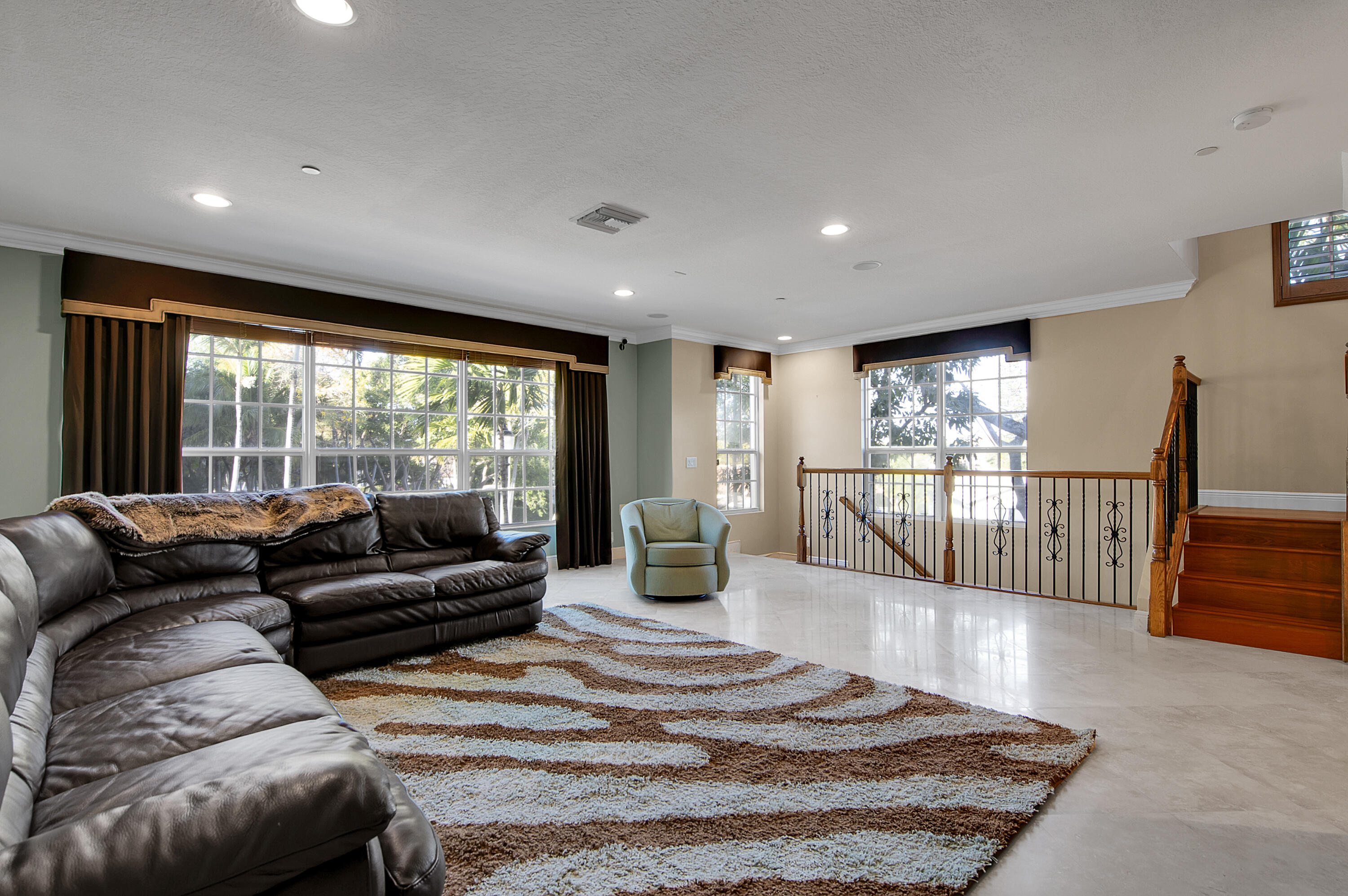 668 Northeast Francesca Lane Boca Raton, FL 33487 - Photo 11 of 52 688-17