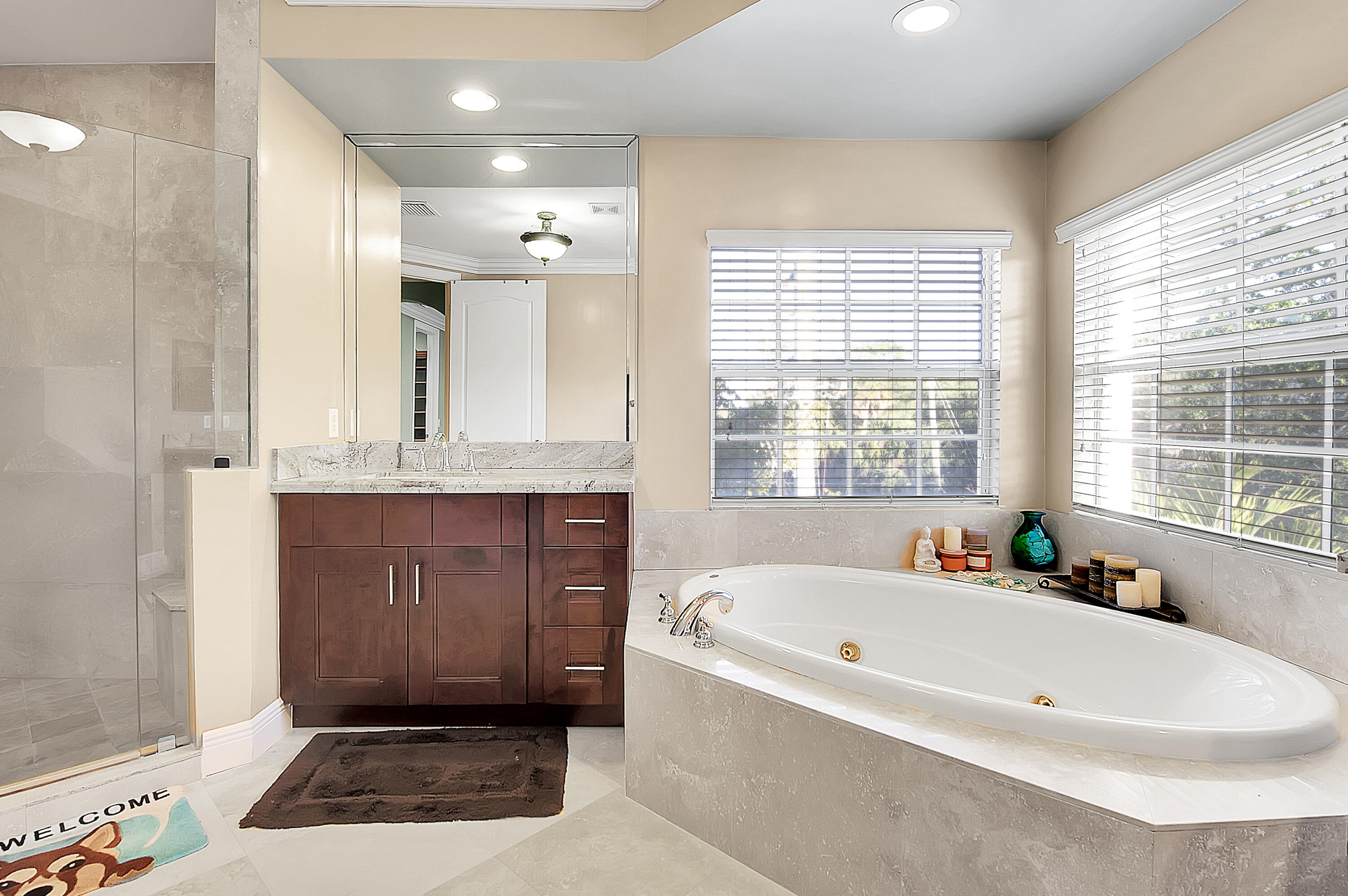 668 Northeast Francesca Lane Boca Raton, FL 33487 - Photo 29 of 52 688-38
