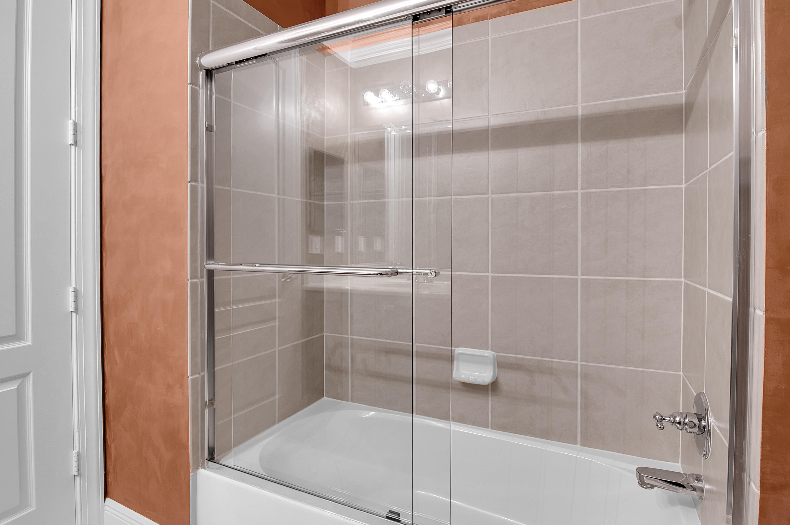 668 Northeast Francesca Lane Boca Raton, FL 33487 - Photo 4 of 52 688-8