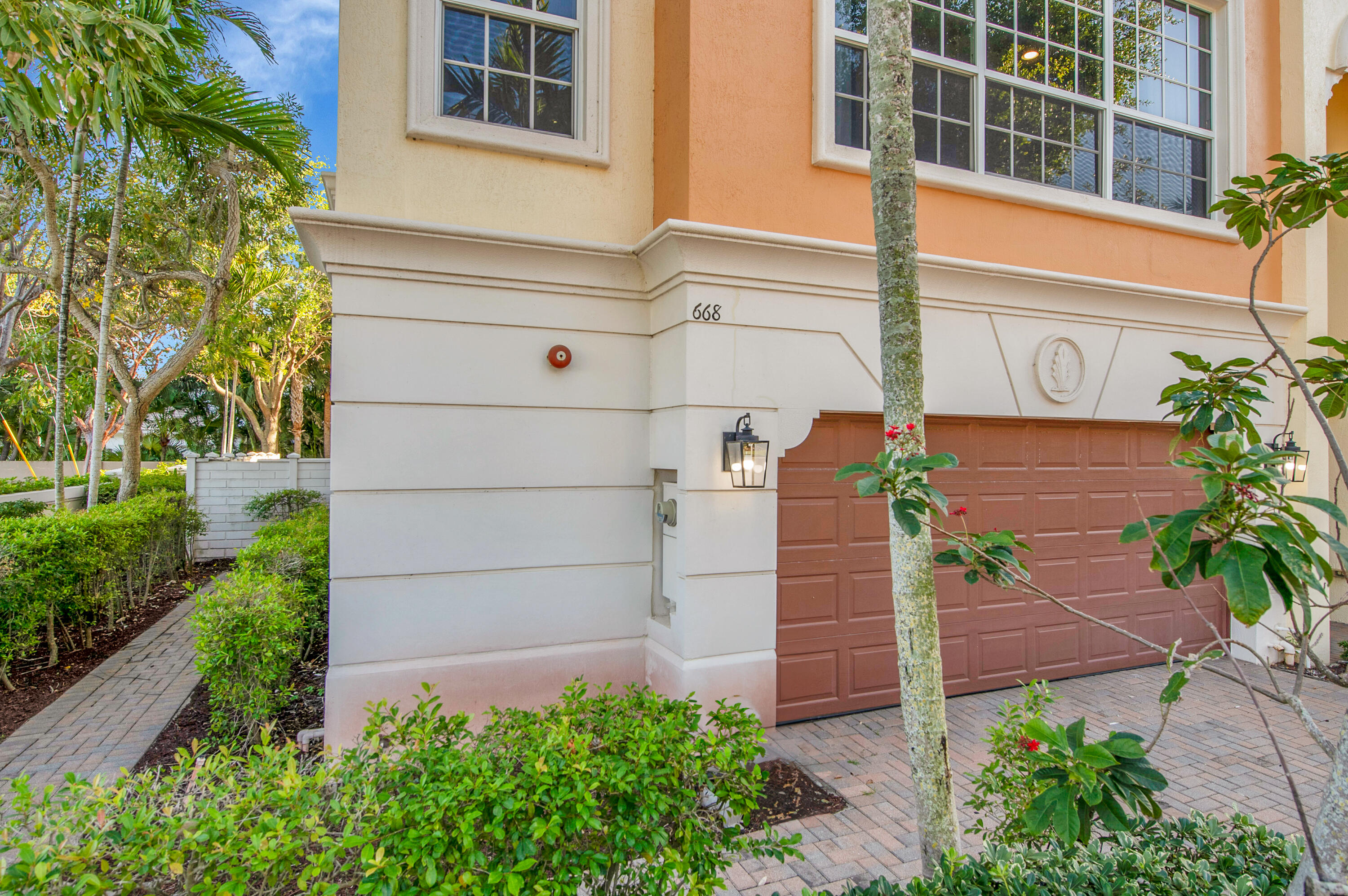 668 Northeast Francesca Lane Boca Raton, FL 33487 - Photo 46 of 52 688-56