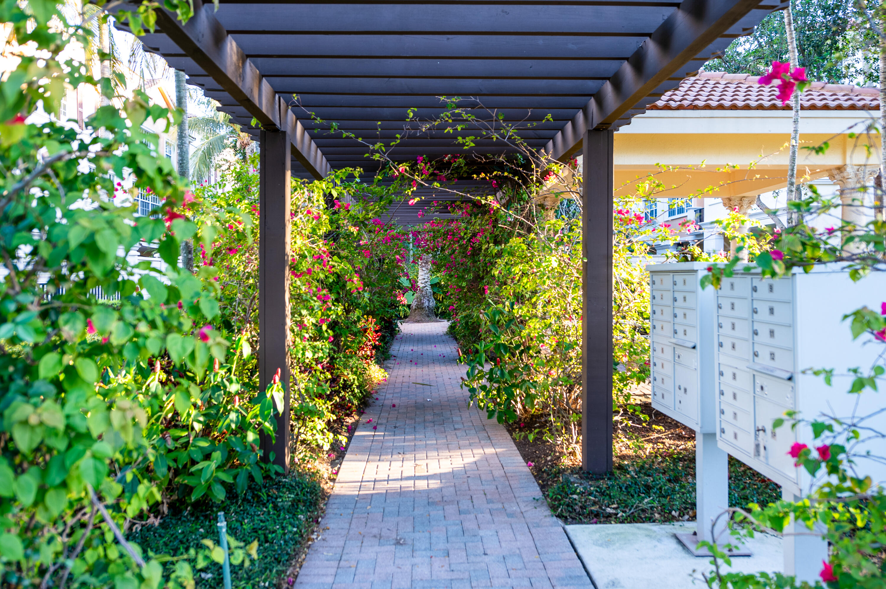 668 Northeast Francesca Lane Boca Raton, FL 33487 - Photo 48 of 52 688-59