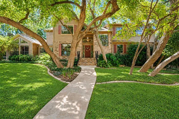 $562,500 | 601 Carriage Trail, Rockwall, TX 75087