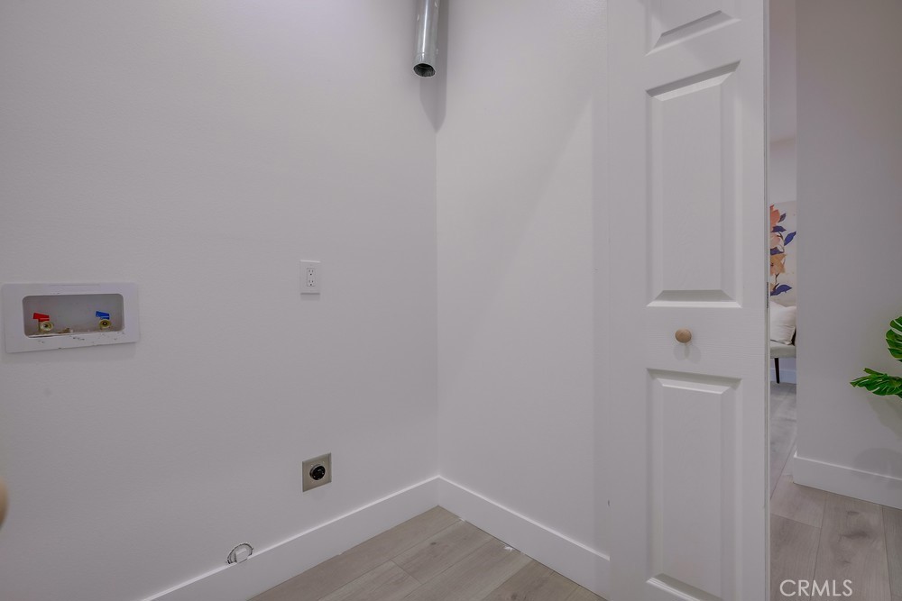 6439 Mohawk Road Westminster, CA 92683 - Photo 35 of 41 a view of small space