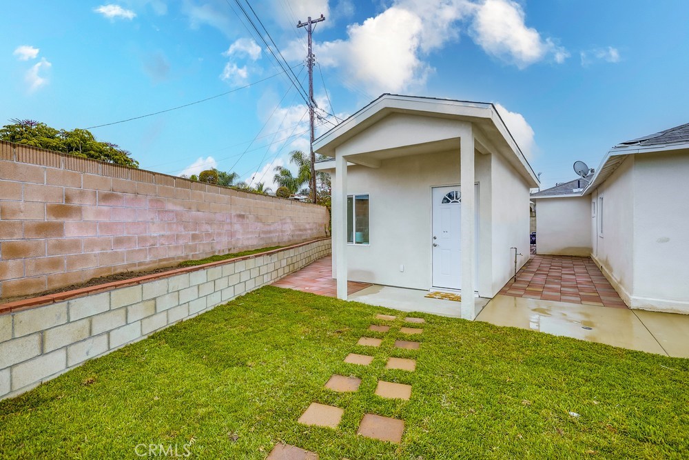 6439 Mohawk Road Westminster, CA 92683 - Photo 7 of 41