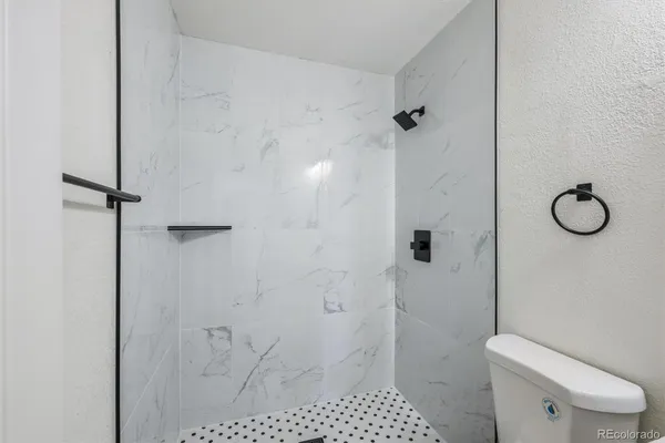 $3,250 | 936 Meade Street, Denver, CO 80204