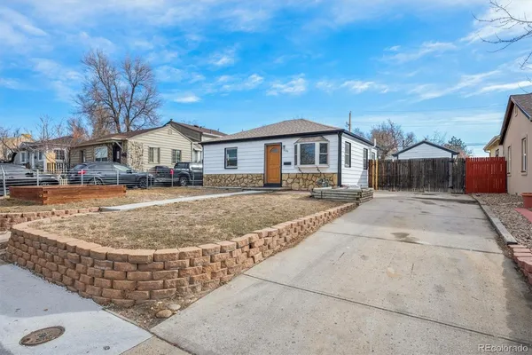 $3,250 | 936 Meade Street, Denver, CO 80204