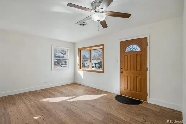 $3,250 | 936 Meade Street, Denver, CO 80204