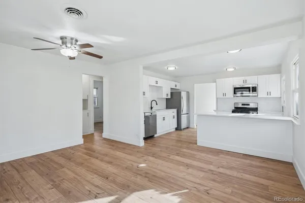 $3,250 | 936 Meade Street, Denver, CO 80204