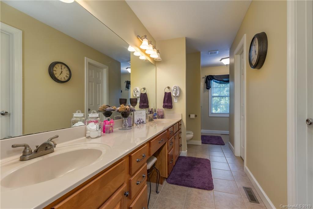 122 Jerico Ridge Road Fletcher, NC 28732 - Photo 14 of 35 Gallery Image 14