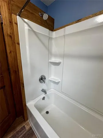 $195,000 | 29031 State Hwy V, Maywood, MO 63454