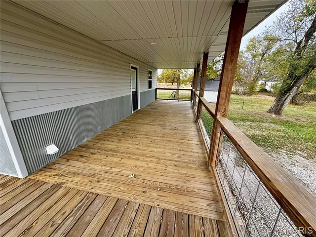 $195,000 | 29031 State Hwy V, Maywood, MO 63454