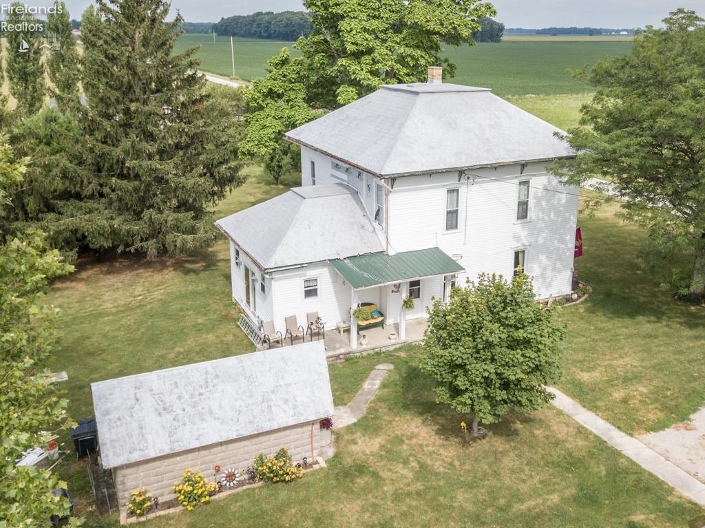 4655 Hall Road Fostoria, OH 44830 - Photo 2 of 10 Gallery Image 2