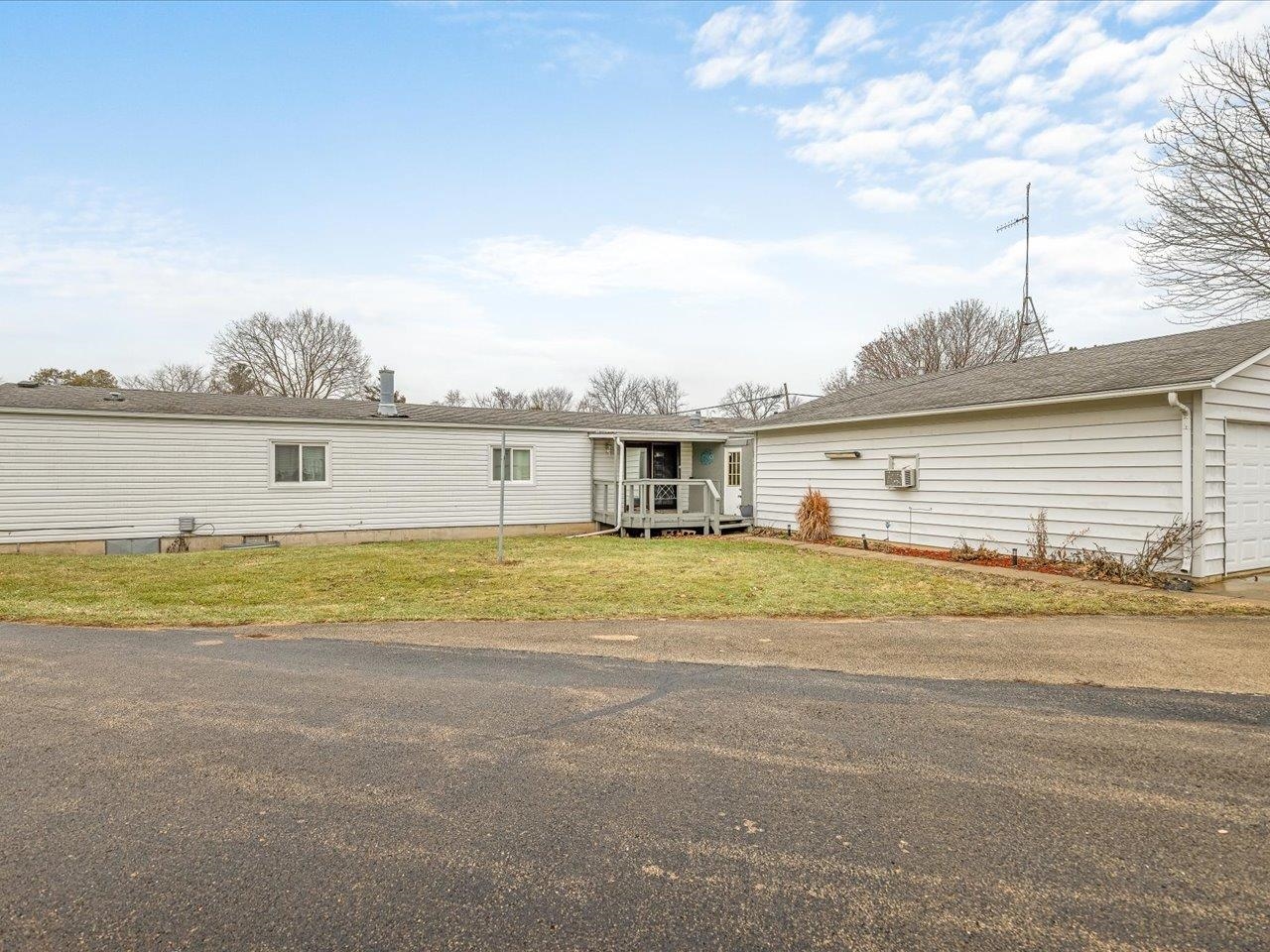 319 North Turner Street Davis, IL 61019 - Photo 23 of 23