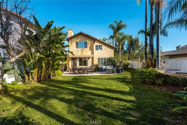 $1,249,800 | 39 Touraine Place, Lake Forest, CA 92610