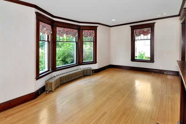 $304,900 | 75 South South Park Street, Bangor, ME 04401