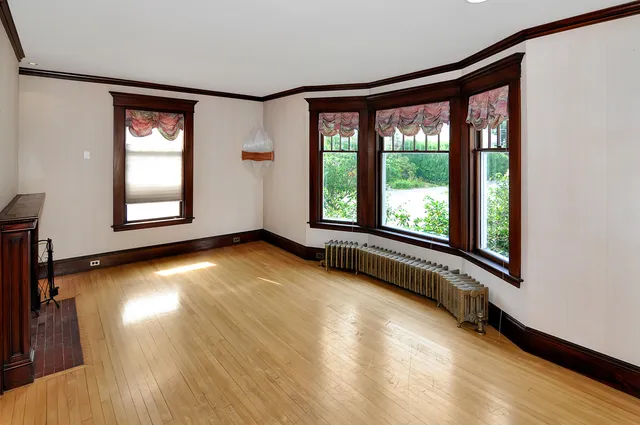 $304,900 | 75 South South Park Street, Bangor, ME 04401